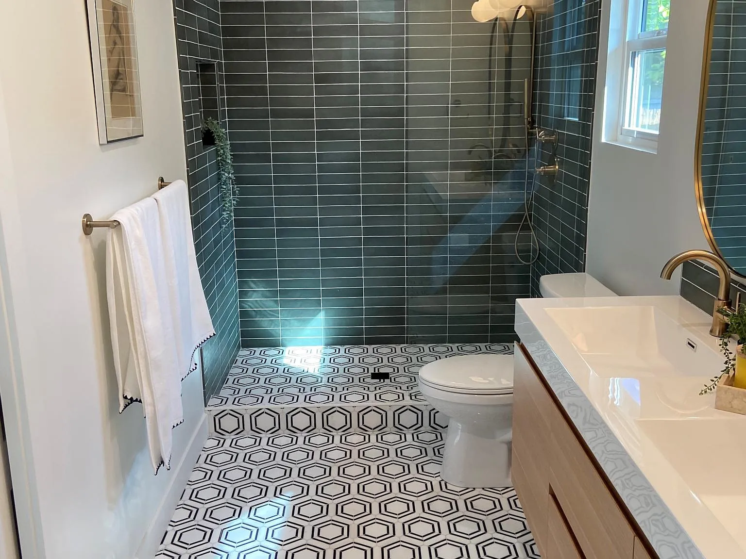 2822 Rosanna St — Photo 4