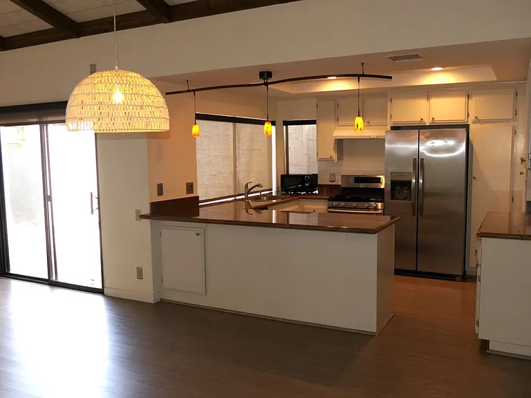 2247 Miramonte Cir W #F — Photo 6