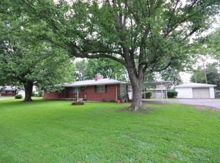 713 W Britain St, Republic, MO 65738