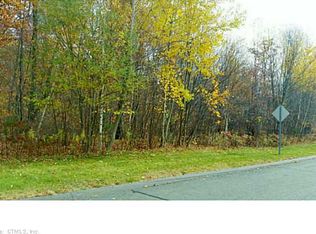 26 Westwood Dr, Canton, CT 06019