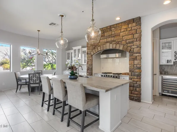 2340 W HORSETAIL Trail, Phoenix, AZ 85085