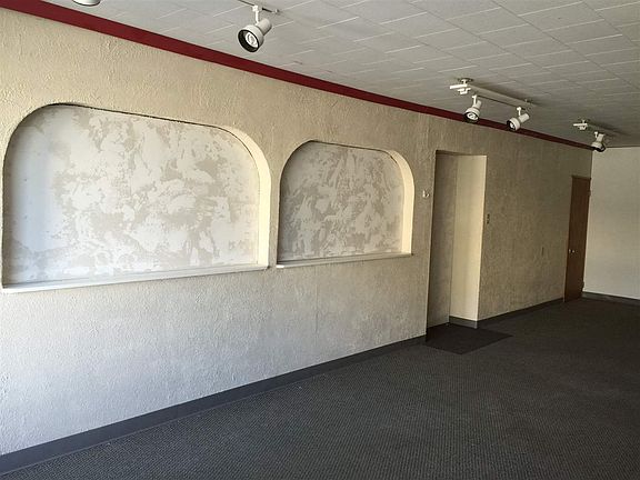 5th image of 211 S Washington Ave
