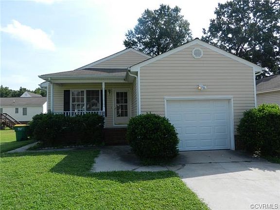 2nd image of 1843 New Lincoln Cir
