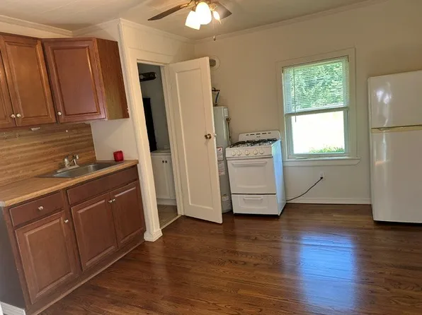 16 Reigler Rd #1, Hewitt, NJ 07421