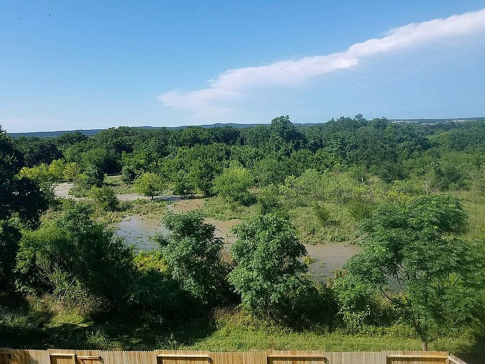 2nd image of 12935 Shoreline Dr