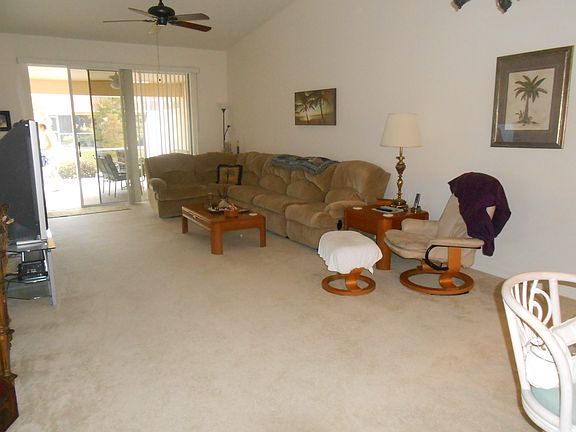 2nd image of 321 Monaco Dr #5-9
