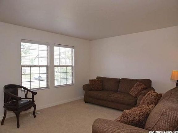 2nd image of 13913 S Travis Boyd Cir