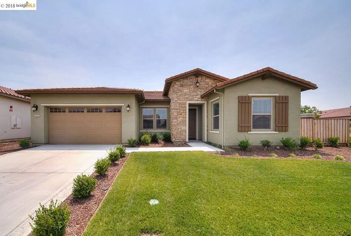 9499 Davenport Cir photo 1