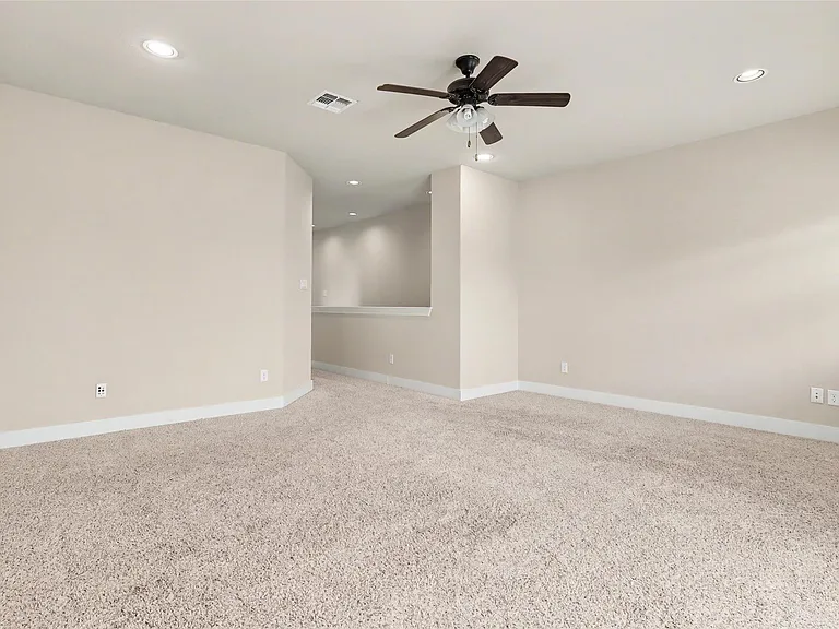 3319 Dalton St — Photo 31