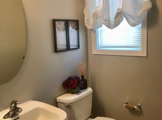 2078 Wellens St, Chaska, MN 55318