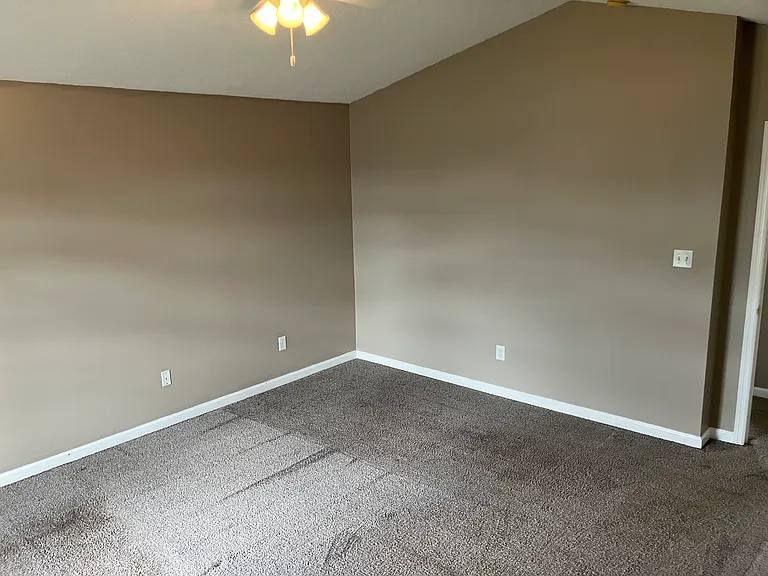 43 Poole Ct — Photo 6