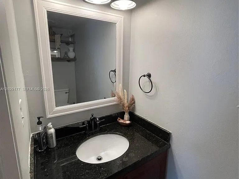 15824 SW 90th Ct — Photo 9