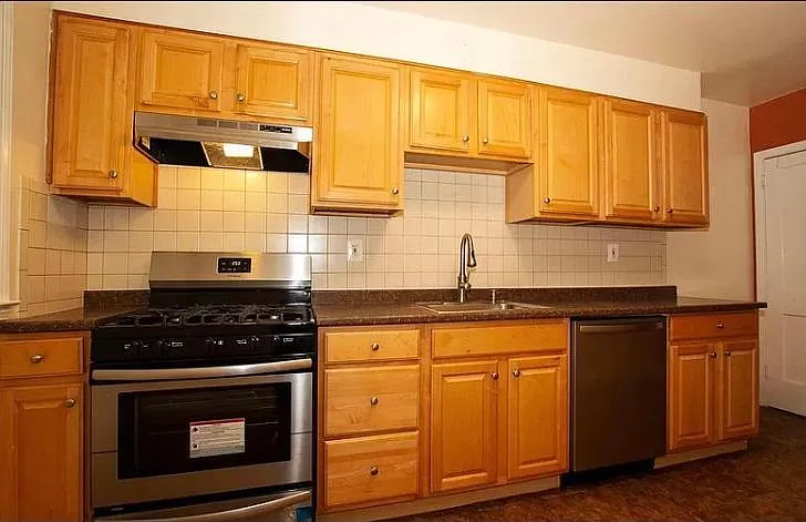 908 Fairmount Ave — Photo 6