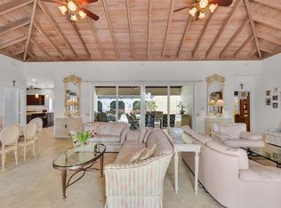 19 Country Club Rd, Key Largo, FL 33037