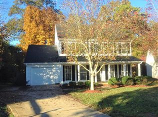2910 Robinet Pl, Matthews, NC 28105