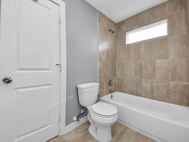 618 Maple Way #B — Photo 35