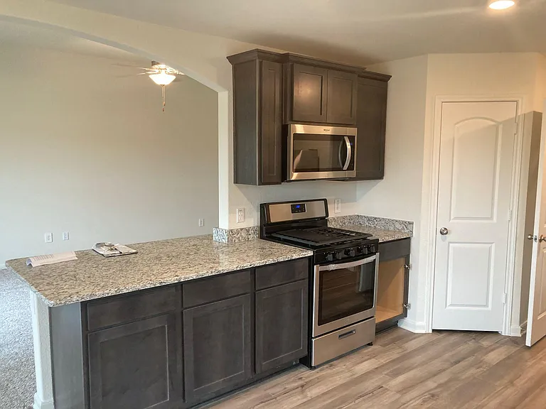 3007 Boran Dr — Photo 33