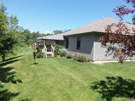 3rd image of 4840L McKinley Pkwy #7