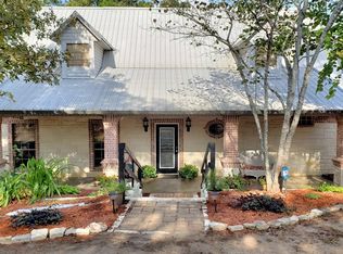 920 Acr 325, Frankston, TX 75763