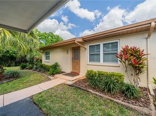 2207 Canterbury Ln #2207, Sun City Center, FL 33573