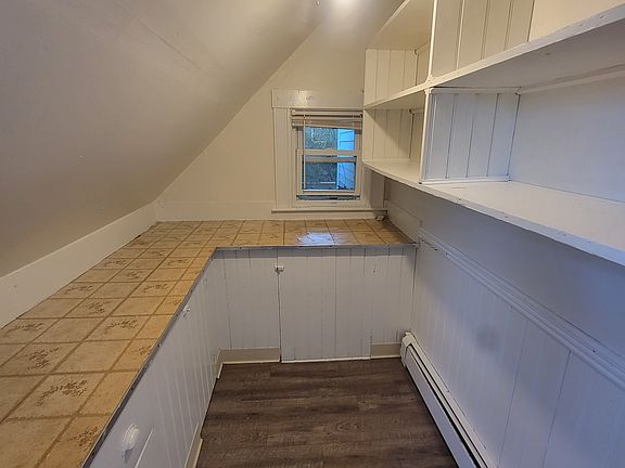 3rd image of 112 West St #3