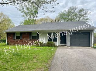 8070 Chiltern Dr, Indianapolis, IN 46268