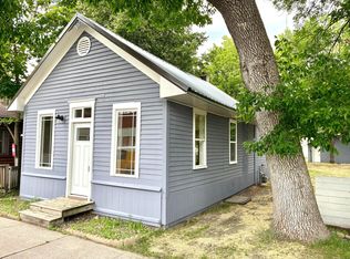 109 Main St NW, Bethel, MN 55005