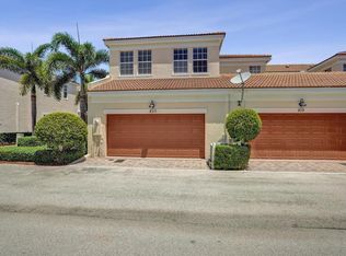 823 NW 82nd Ln, Boca Raton, FL 33487
