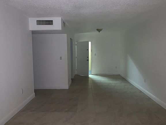 4th image of 5112 NW 79th Ave #311