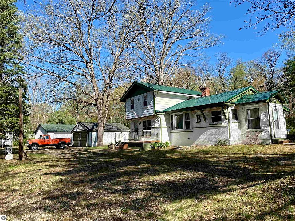 5390 Old State Rd, National City, MI 48748 Zillow