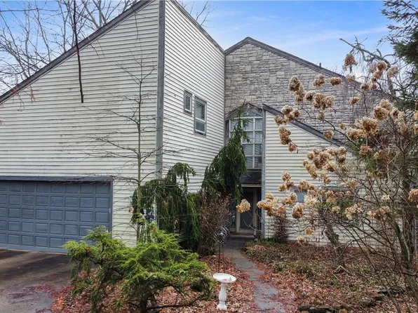 1685 Harrison Rd NW, Johnstown, OH 43031