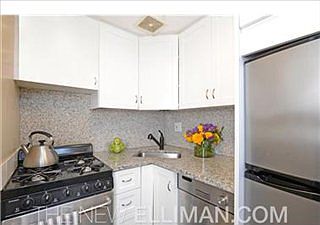 3rd image of 149 W 85th St APT 1