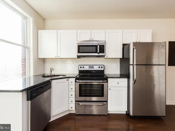 1429 Poplar St APT 4A, Philadelphia, PA 19130