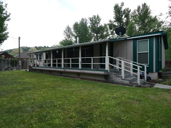 (undisclosed Address), John Day, OR 97845