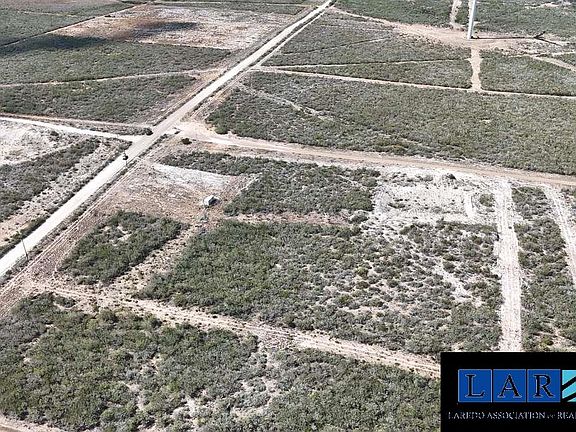 4th image of County Rd