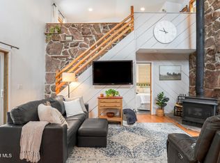 631 Gcr 462/oak Ln, Grand Lake, CO 80447