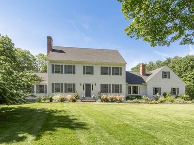 401 Bay Rd, South Hamilton, MA, 01982