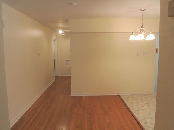 4th image of 5509 Jamieson Ave