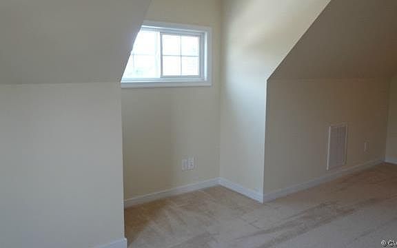2nd image of 5401 Great Oak Cir