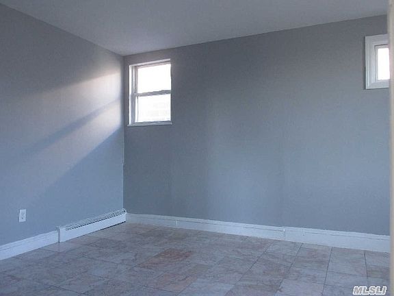 5th image of 531 Stewart Ave