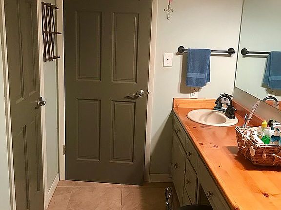 Upstairs Bathroom