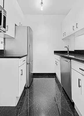 Rented by Mirador Real Estate | media 22