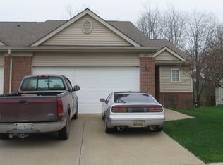 275 Wood Poin, Howell, MI 48843