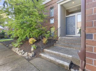 14915 NE Sacramento St UNIT 14, Portland, OR 97230