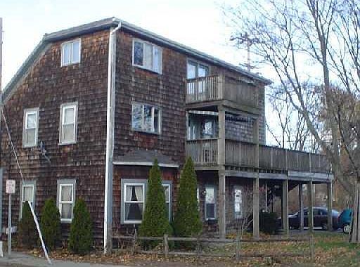 Building Photo 3