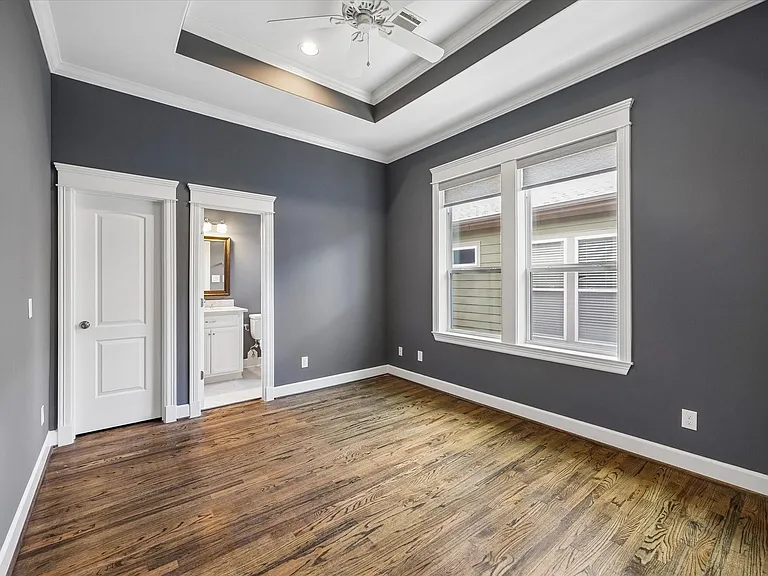 609 Rutland St #F — Photo 15