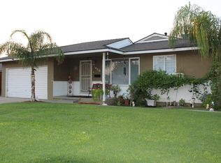 1410 Rosalia Dr, Bakersfield, CA 93304