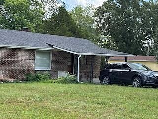 2nd image of 175 S Robinson Dr