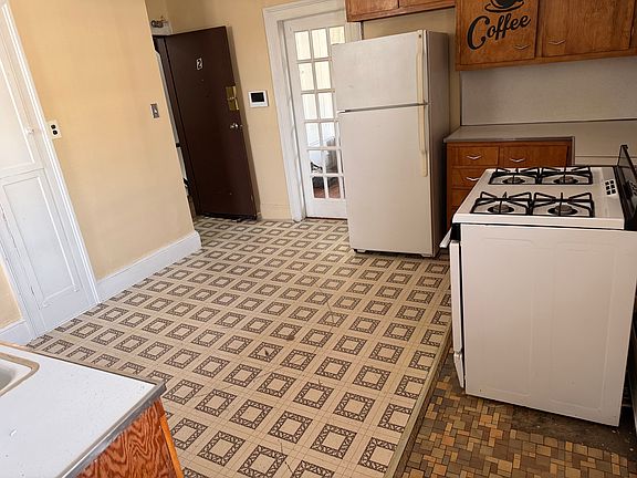 2nd image of 298 Hoboken Ave #2