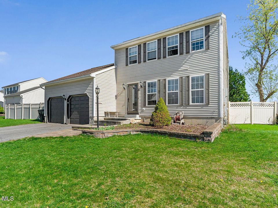 1st image of 65 Wynantskill Way